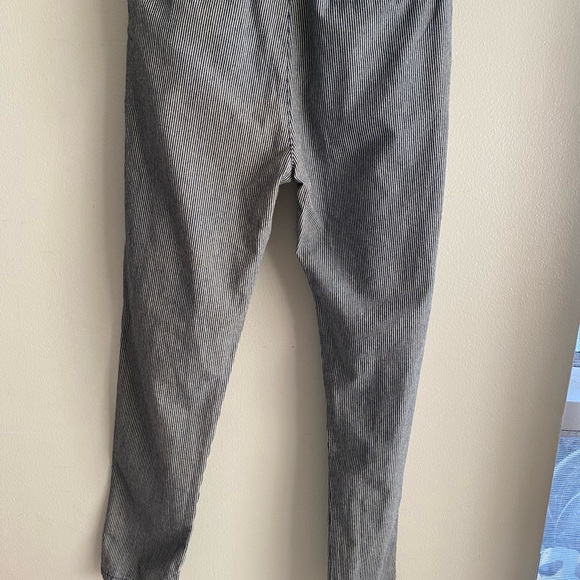 ZARA pants for boys - Picture 2 of 3